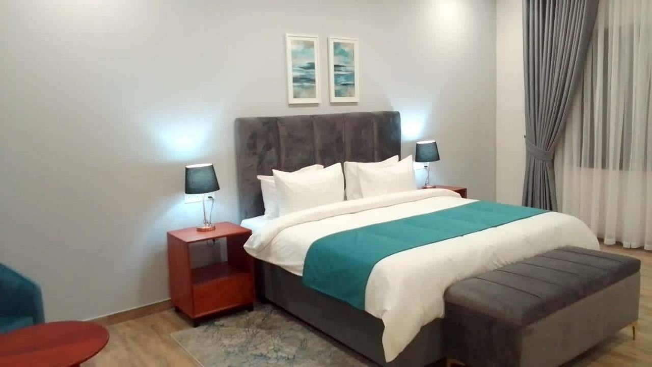 24 Roma Aparthotel Lusaka Ngoại thất bức ảnh